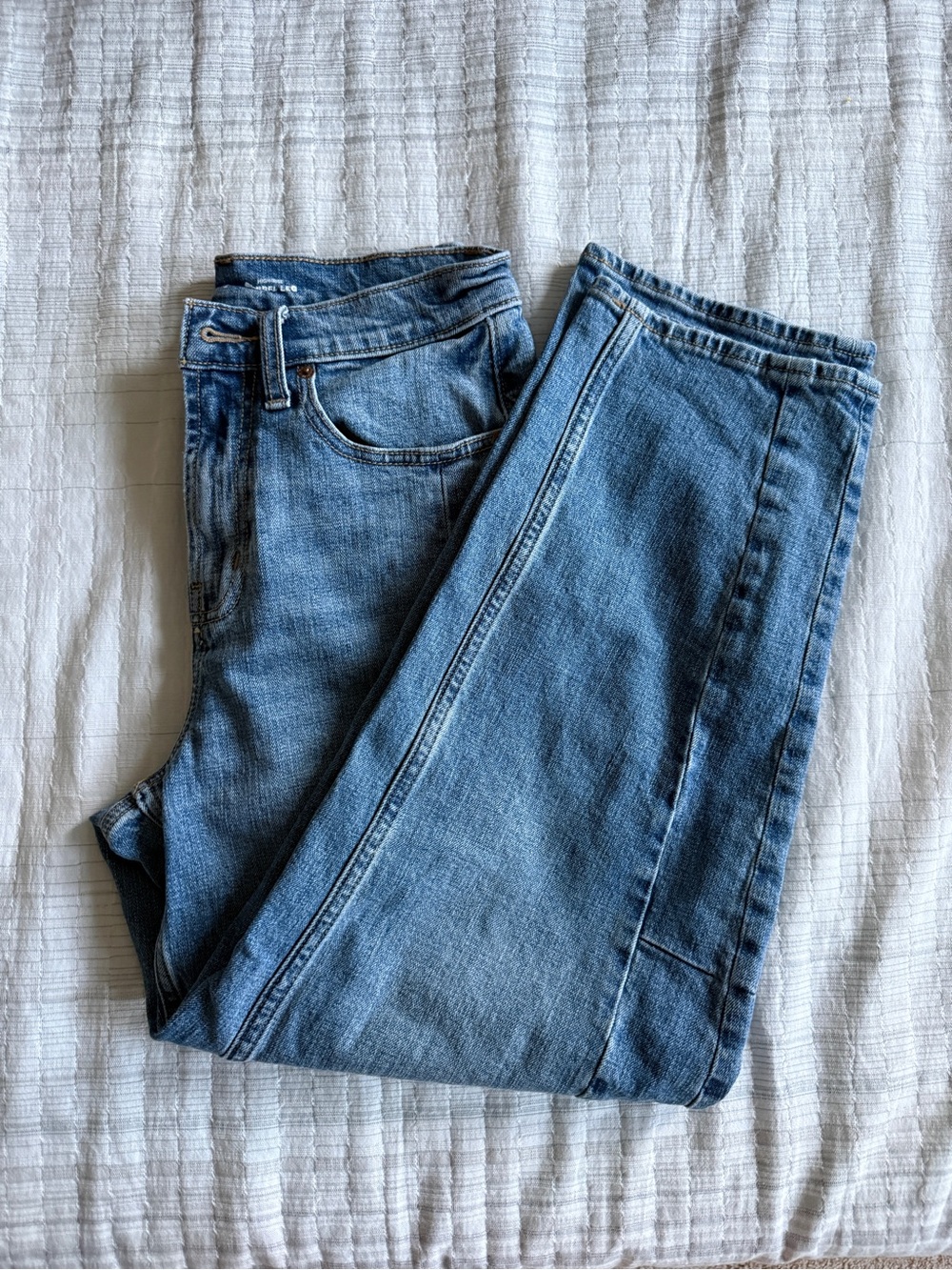 Old Navy Men's Light Blue Straight Jeans